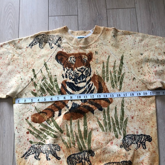 Vintage 90’s TIGER AOP Deep Sea T’s Sweatshirt Adult Unisex Large Made in USA - Picture 2 of 12